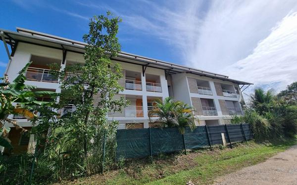 Appartement à vendre    3 pièces •  Cayenne