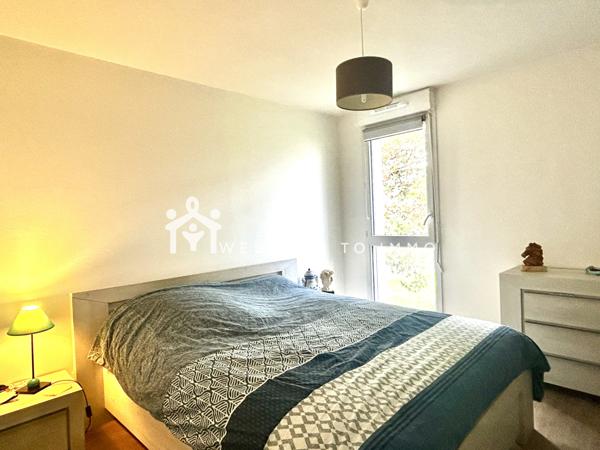 Coeur de Pessac, appartement lumineux de 61m², 2 chambres, balcon et 2 places de parking en sous sol Pessac (33600)