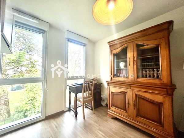 Coeur de Pessac, appartement lumineux de 61m², 2 chambres, balcon et 2 places de parking en sous sol Pessac (33600)