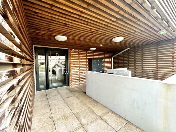 Coeur de Pessac, appartement lumineux de 61m², 2 chambres, balcon et 2 places de parking en sous sol Pessac (33600)