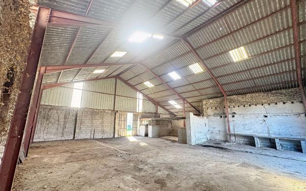 Maison à vendre    2 pièces • 320 m2 Lescar