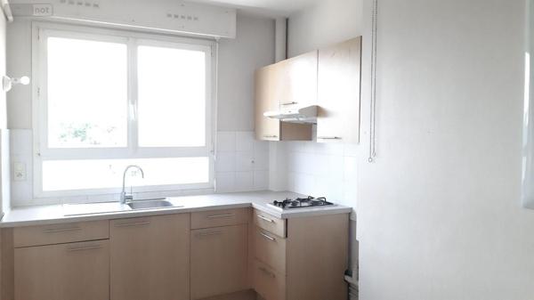 Appartement à vendre à Rennes en Ille-et-Vilaine (35000), ref : 010/2209   
Centre Ville