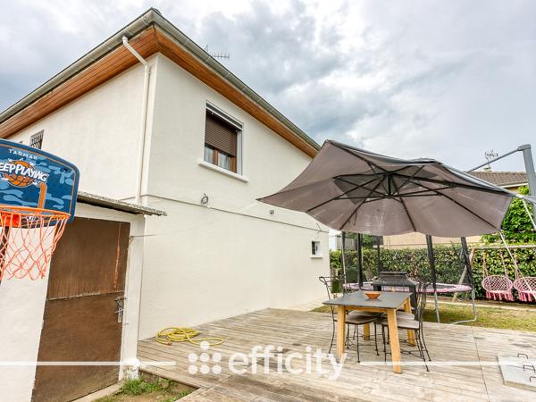 Maison 5 pièces - 115 m² Exclusivité efficity