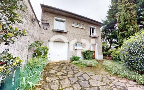 Maison à vendre    4 pièces • 114 m2 Bron