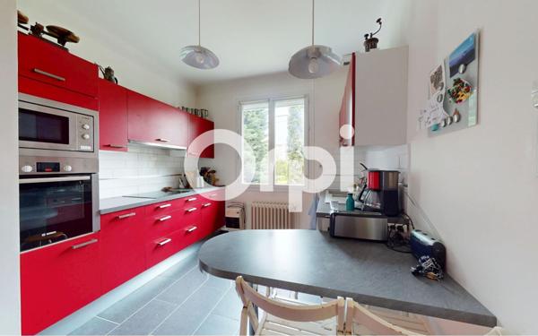 Maison à vendre    4 pièces • 114 m2 Bron