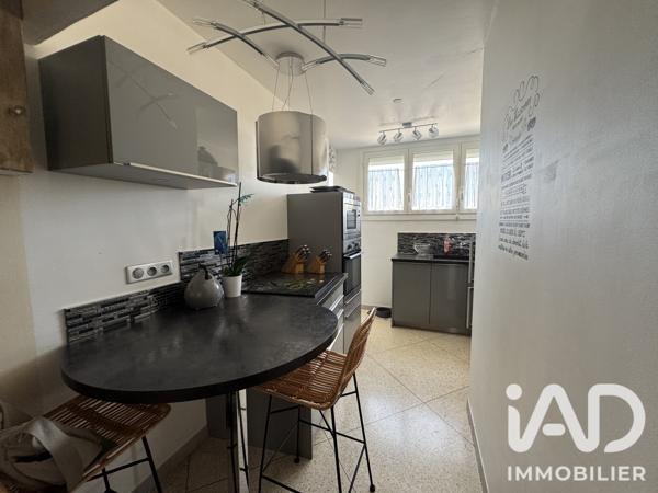 Appartement à vendre 3 pièces 64 m² Marignane