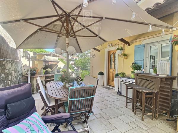 Haut de villa Aspremont 6 pièce(s) 129.91 m2