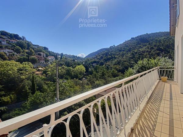Haut de villa Aspremont 6 pièce(s) 129.91 m2