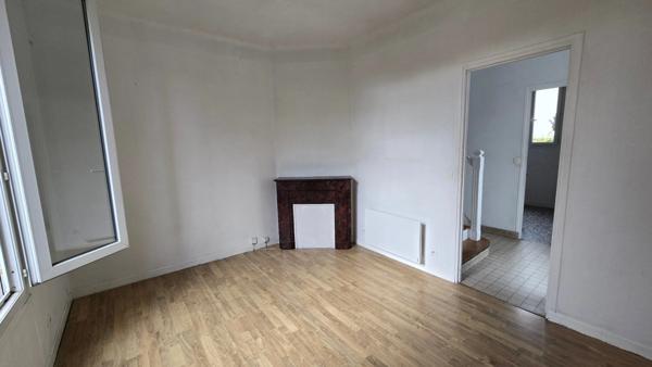Orly : 2 Maisons mitoyennes sur terrain de 960m²