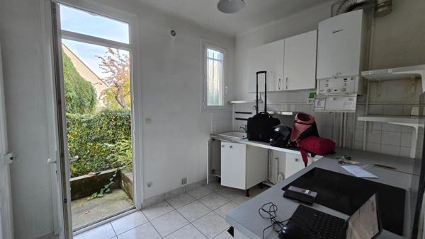 Orly : 2 Maisons mitoyennes sur terrain de 960m²
