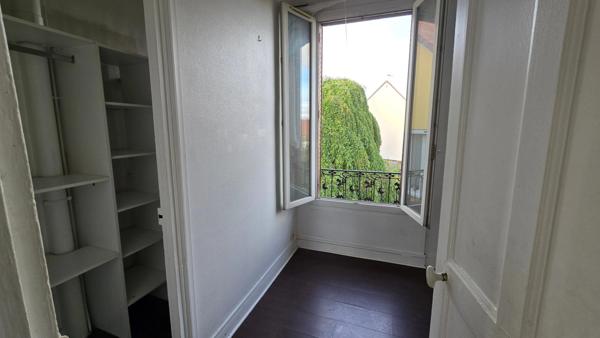 Orly : 2 Maisons mitoyennes sur terrain de 960m²