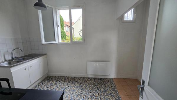 Orly : 2 Maisons mitoyennes sur terrain de 960m²