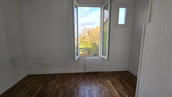 Orly : 2 Maisons mitoyennes sur terrain de 960m²