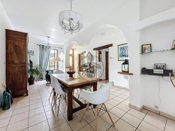 Vente Maison 8 pièces 162 m2 à Fayet
