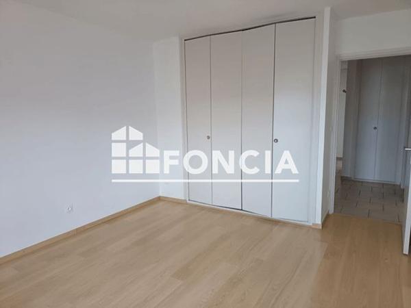 Location Appartement 3 pièces 80.5 m² - 4-6-8 RUE DE MALBRANDE Annemasse 74100