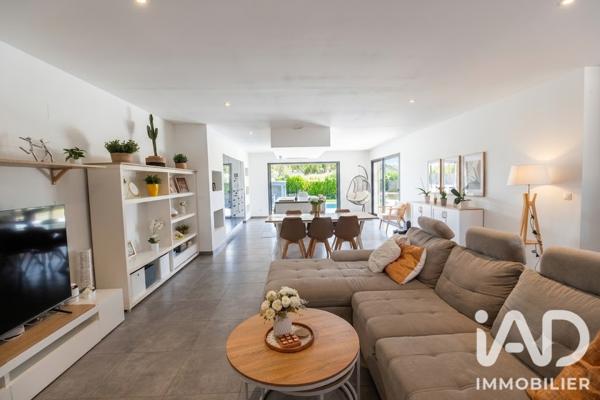 Location maison 5 pièces 142 m² Ventabren