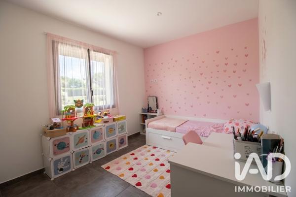 Location maison 5 pièces 142 m² Ventabren