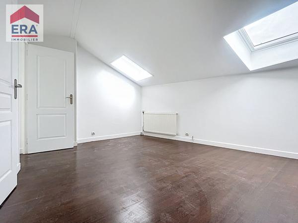 A louer appartement 3 pièces 79m² en Duplex