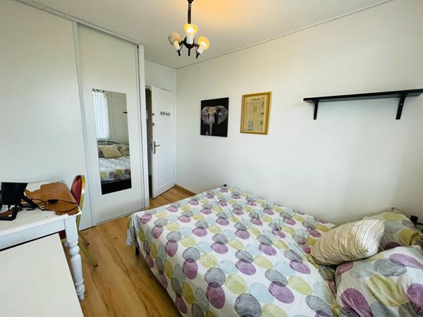 À vendre appartement calme au coeur d'une copropriété ravalée et isolée - 4 chambres - Ascenseur - Stationnement privé sécurisé , Nantes À vendre appartement calme au coeur d'une copropriété ravalée et isolée - 4 chambres - Ascenseur - Stationnement privé sécurisé , Nantes