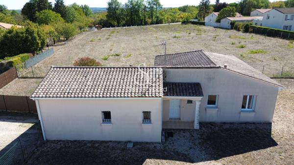 Maison de plain-pied avec 3 chambres, sur la commune de Magnac-sur-Touvre