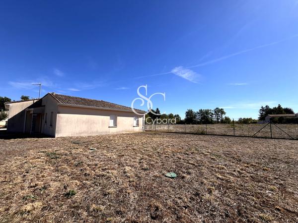 Maison de plain-pied avec 3 chambres, sur la commune de Magnac-sur-Touvre