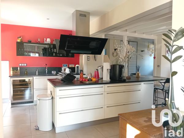 Maison à vendre 8 pièces 205 m² Yvré-l'Évêque