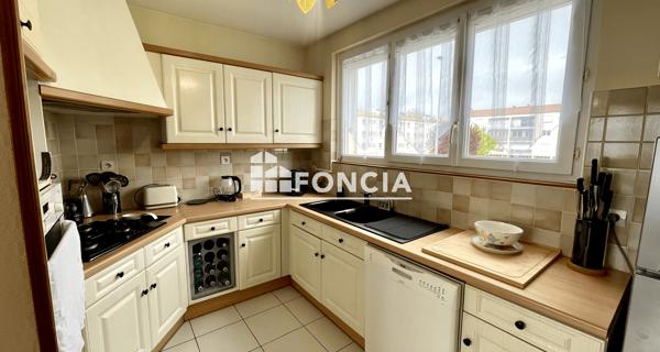 À vendre Appartement 4 pièces 60.5 m² - Rochefort 17300