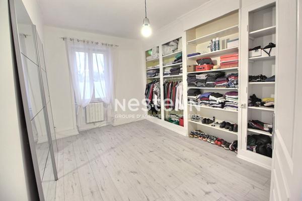 Maison à vendre à Feyzin - 5 pièces, 4 chambres, 199 m²