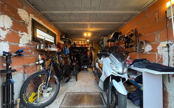 Maison à vendre    5 pièces •  Pézenas