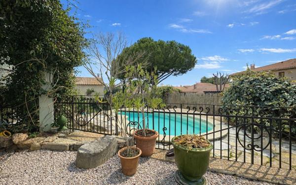 Maison à vendre    5 pièces •  Pézenas