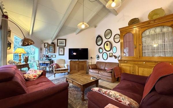 Maison à vendre    5 pièces •  Pézenas