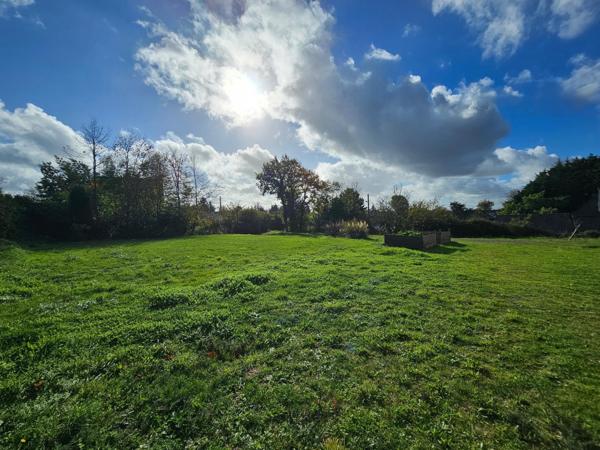 Terrain constructible, quartier du Vieux Bourg - Sainte Barbe