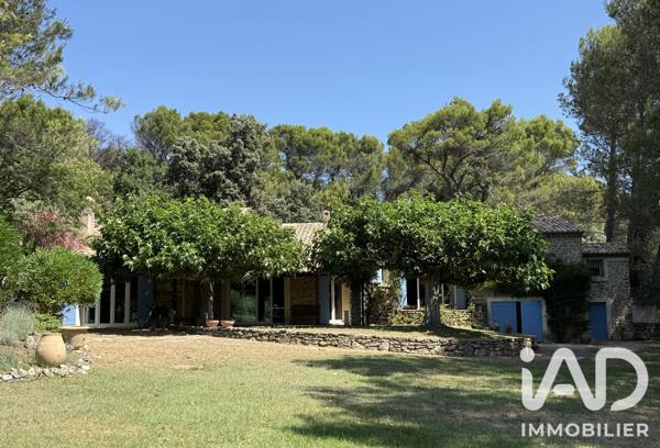 Maison à vendre 6 pièces 201 m² Vaison-la-Romaine