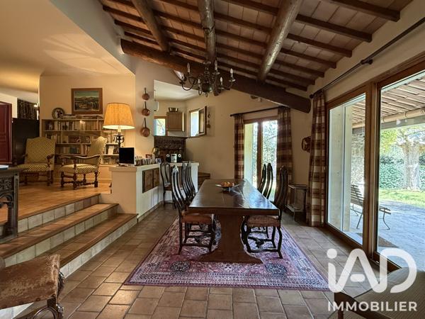 Maison à vendre 6 pièces 201 m² Vaison-la-Romaine