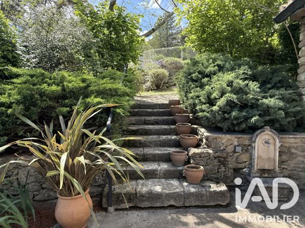 Maison à vendre 6 pièces 201 m² Vaison-la-Romaine
