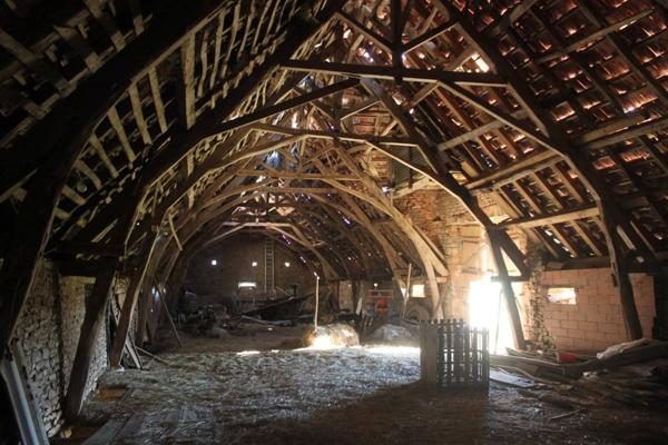 Granges authentiques sur 13,14 hectares