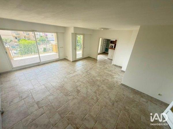 Appartement à vendre 4 pièces 119 m² Saint-Laurent-du-Var