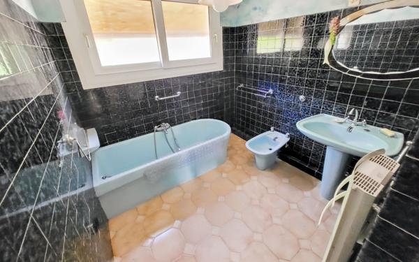 Maison à vendre    4 pièces • 80 m2 Les Pennes-Mirabeau