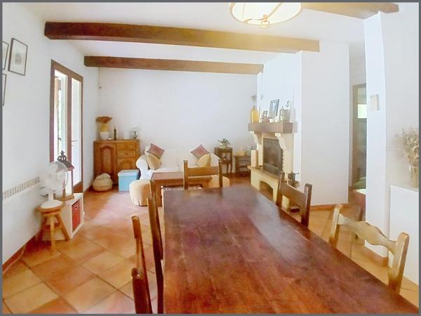 Coup de cœur au cœur du Verdon – Maison familiale avec piscine sur un terrain arboré de 3 880 m²