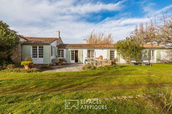 L’âme d’une maison Oléronaise au coeur d’un vaste jardin préservé