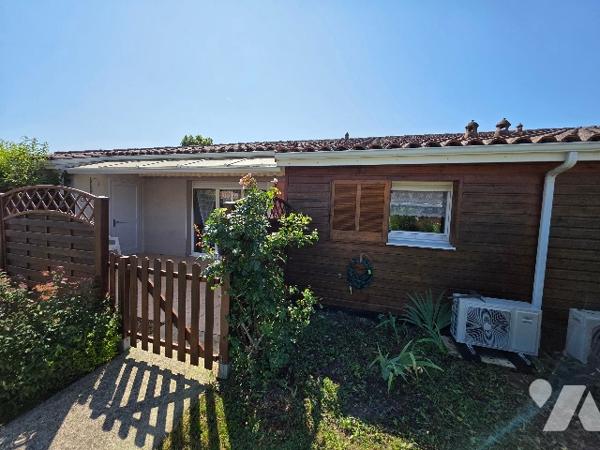 LES SENIORIALES. Maison de plain-pied dans résidence sécurisée avec piscine !