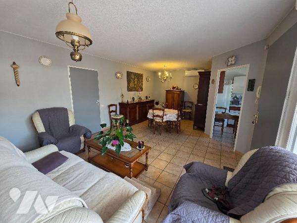 LES SENIORIALES. Maison de plain-pied dans résidence sécurisée avec piscine !