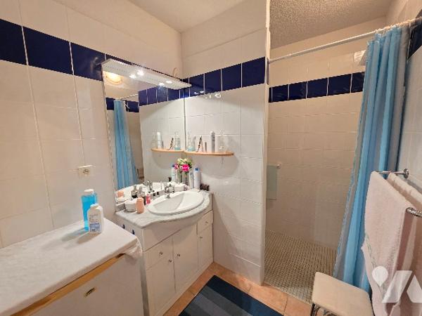 LES SENIORIALES. Maison de plain-pied dans résidence sécurisée avec piscine !