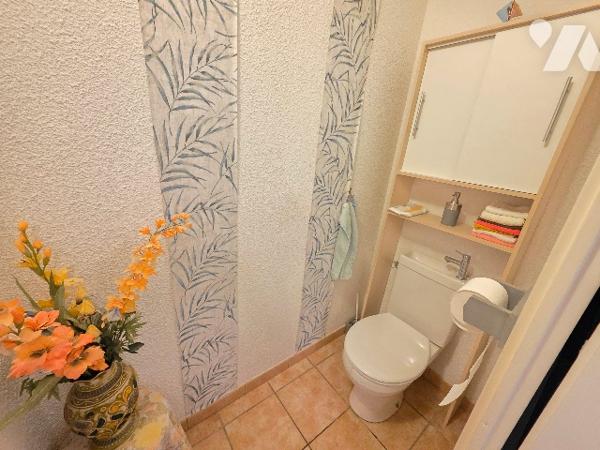 LES SENIORIALES. Maison de plain-pied dans résidence sécurisée avec piscine !