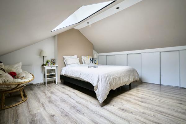 LARGE 1930 - ON POSE SES MEUBLES