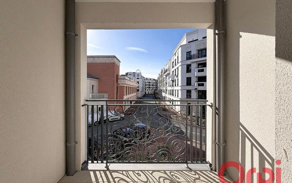 Appartement à louer    4 pièces • 83,90 m2 Clamart