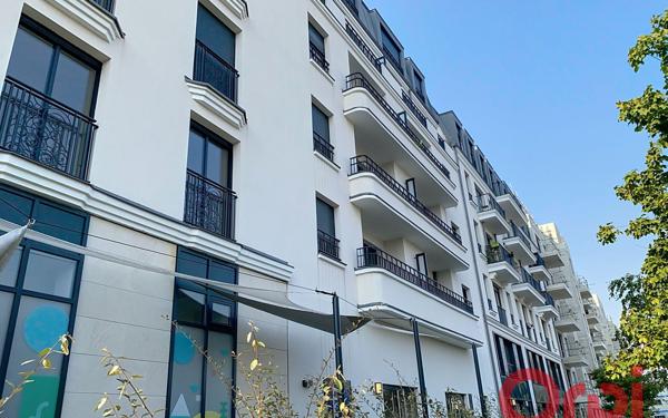 Appartement à louer    4 pièces • 83,90 m2 Clamart