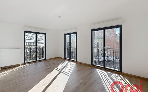 Appartement à louer    4 pièces • 83,90 m2 Clamart
