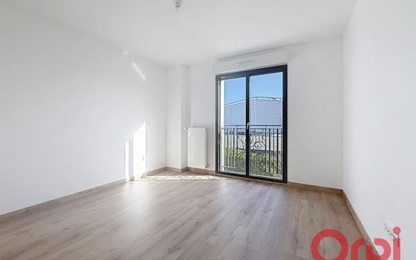 Appartement à louer    4 pièces • 83,90 m2 Clamart