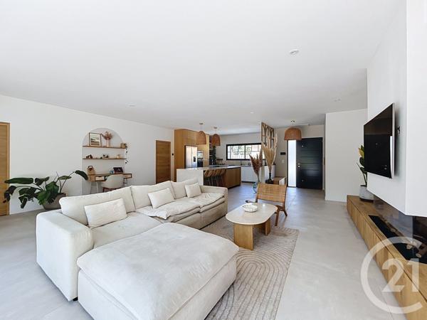 Maison à vendre  4 pièces - 129,40 m 2   GUJAN MESTRAS  - 33
